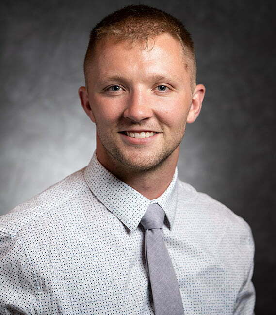 Dr Andrew Muckin