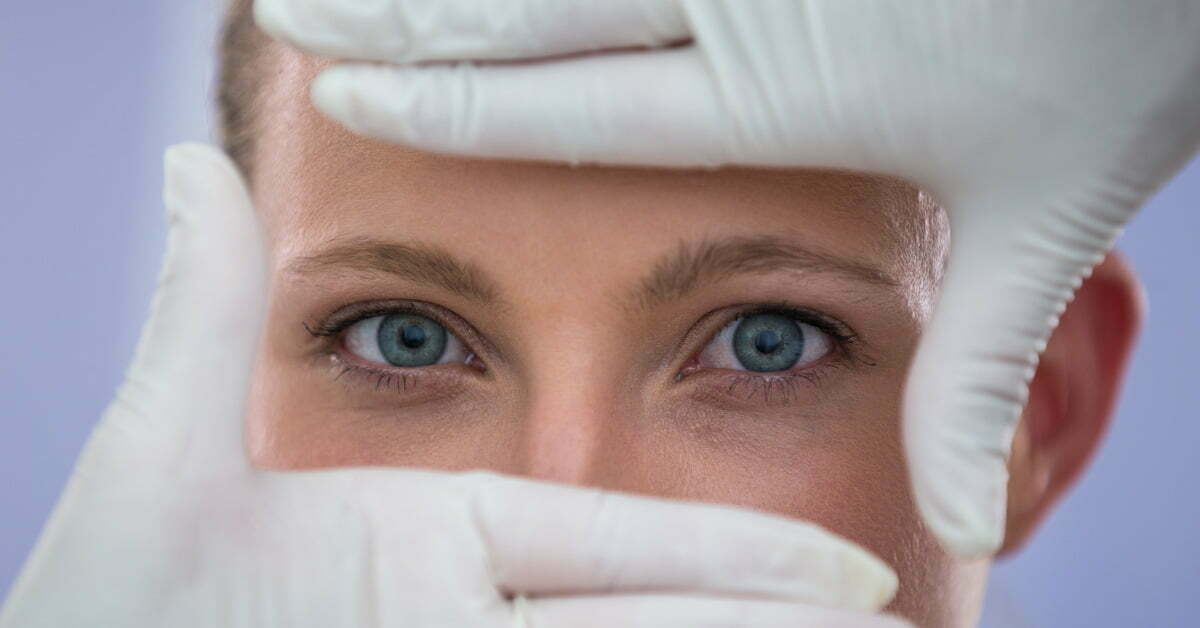 How can oculoplasty help my eye appearance?